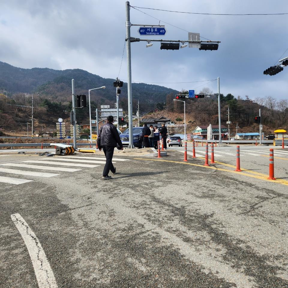 정선소방서 직원 퇴근 길 교통사고 인명구조 현장 (2).jpg
