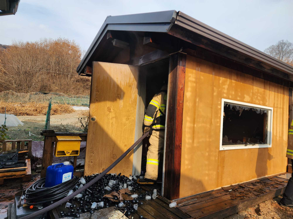 (1333) 원주 소초면 주택 찜질방 화재 소방활동 사진.jpg