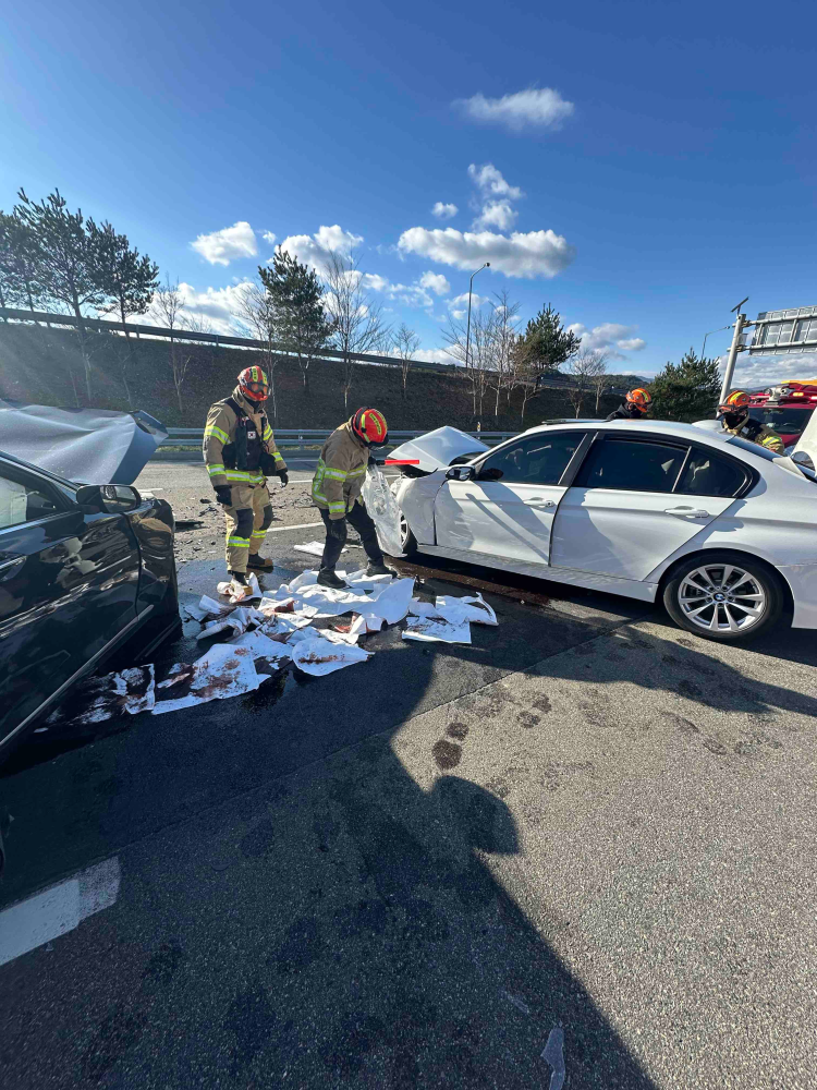 1038 양양 차량 충돌사고.jpg