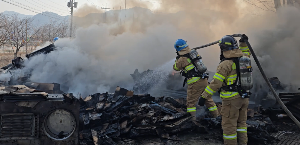 1519 원주 야적장 화재 1.png