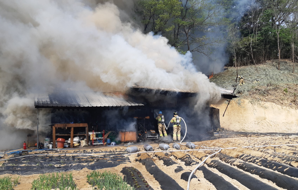 180422 강릉 노암동 주택화재.jpg