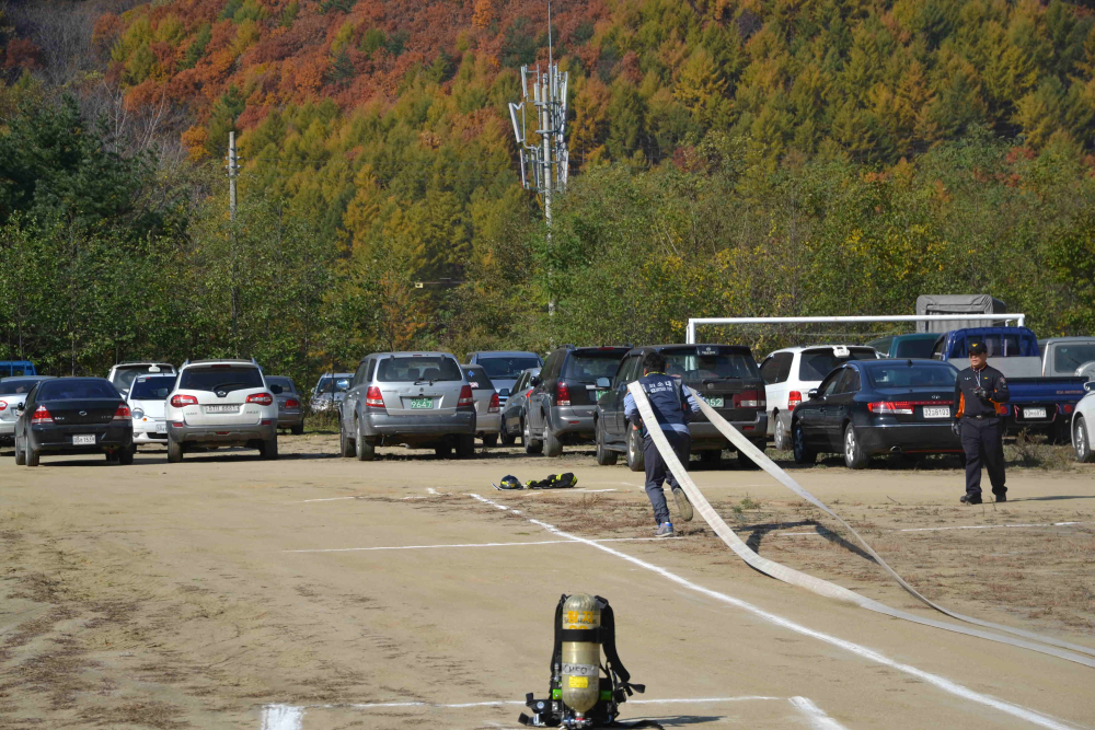 소방호스끌기(경연대회).jpg