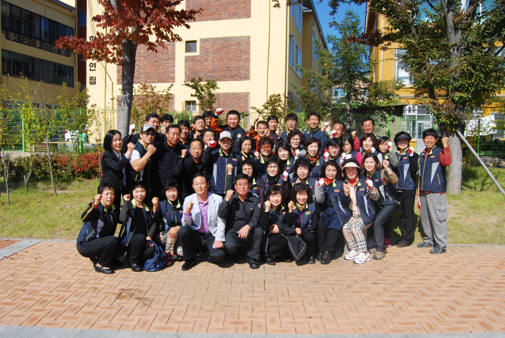 단체사진.jpg