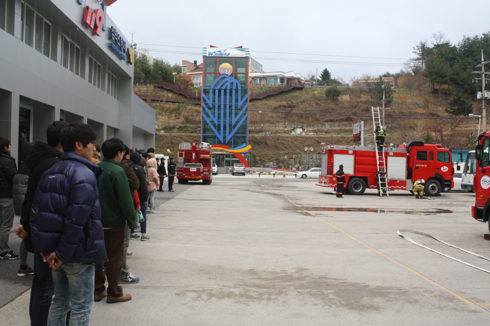 강원대학교_소방방재학과_소방안전_체험교육사진4.jpg