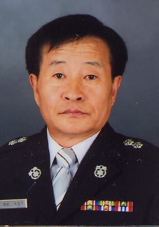 김동헌.jpg