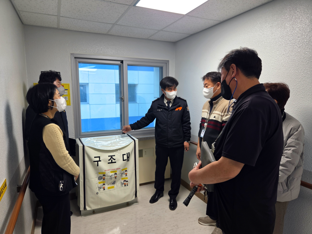 (태백소방서 , 대형화재 위험대상 태백요양병원 현장지도) 관련사진2.jpg