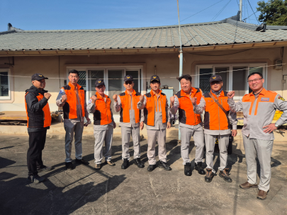 동해소방서 묵호남성의용소방대, 겨울철 대비‘사랑의 연탄 배달’봉사 활동